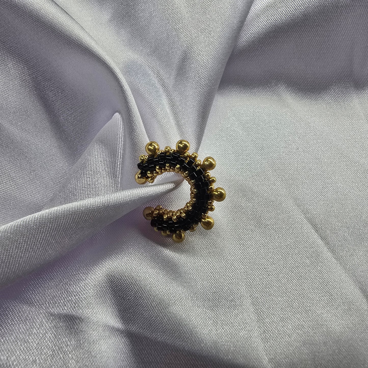 Earcuffs