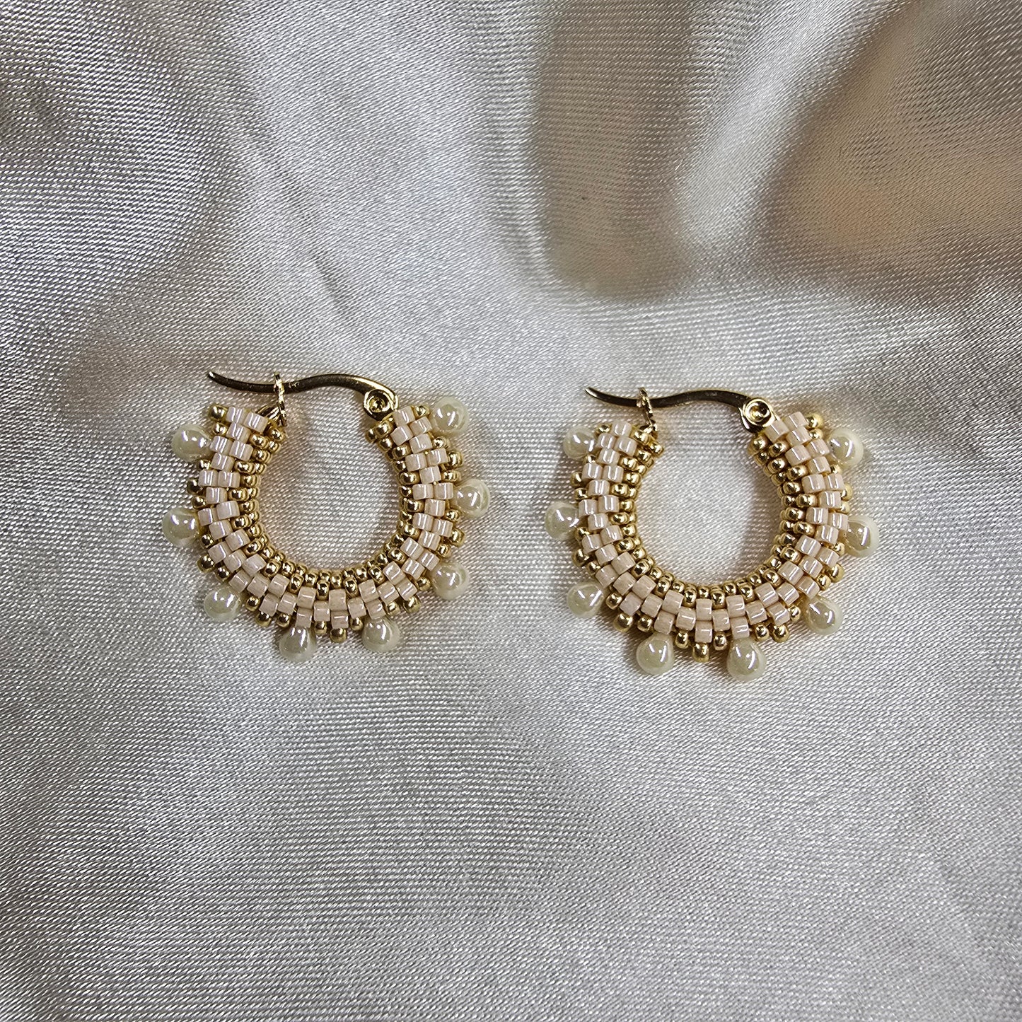 Medium Hoops