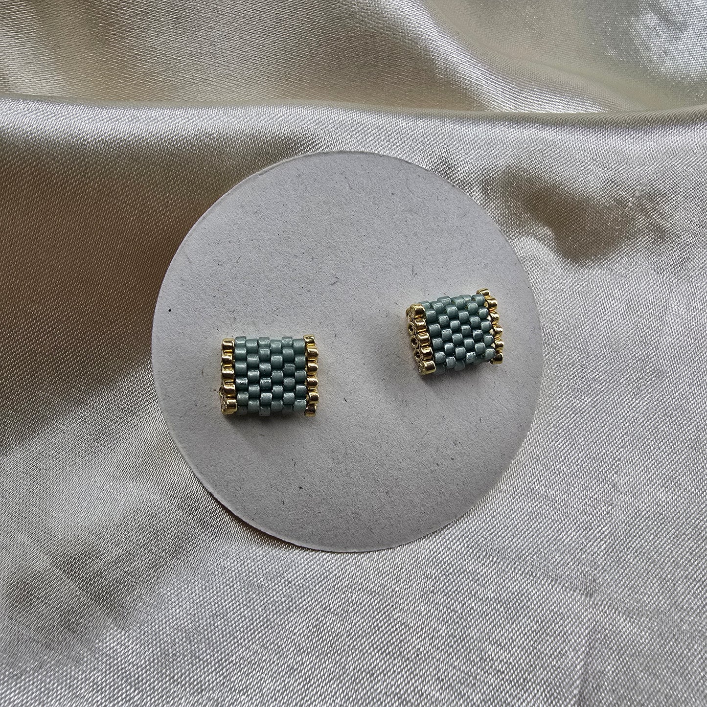 Rectangle Studs