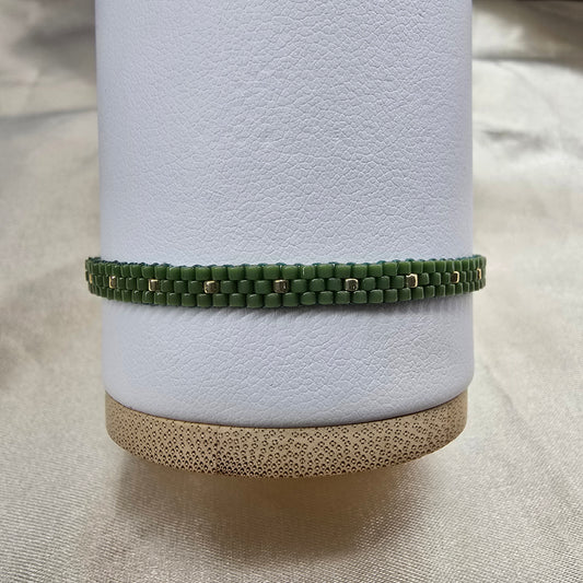 Flat bracelet