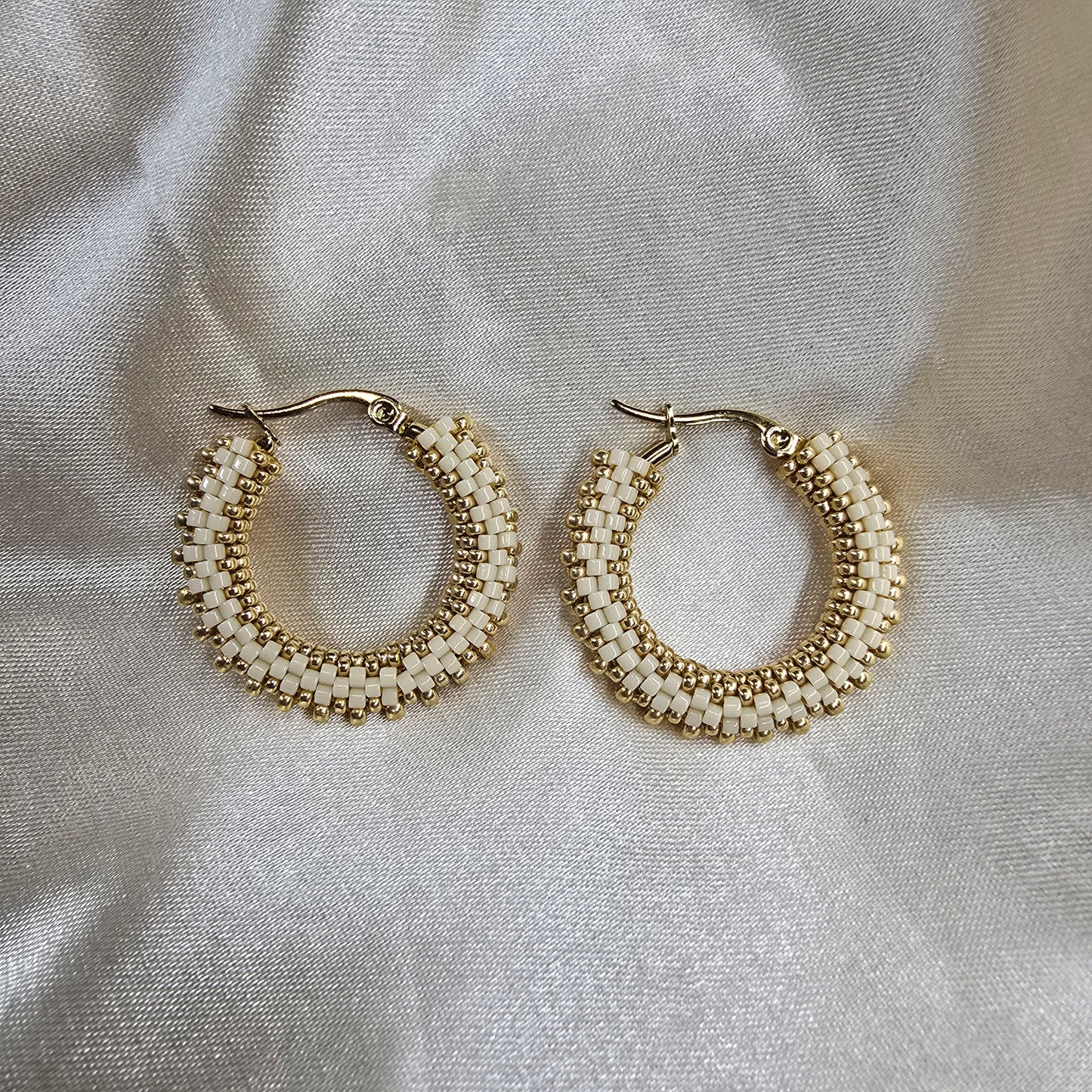 Medium Hoops